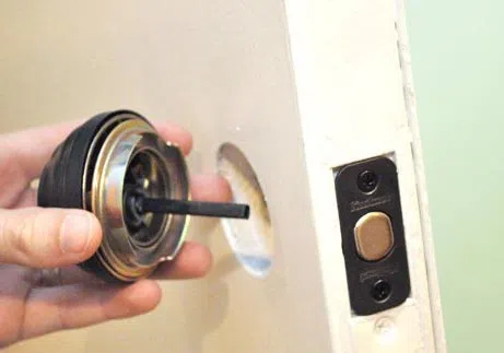 Miami Lock Master Miami, FL 305-908-3099 - lock-change-residential